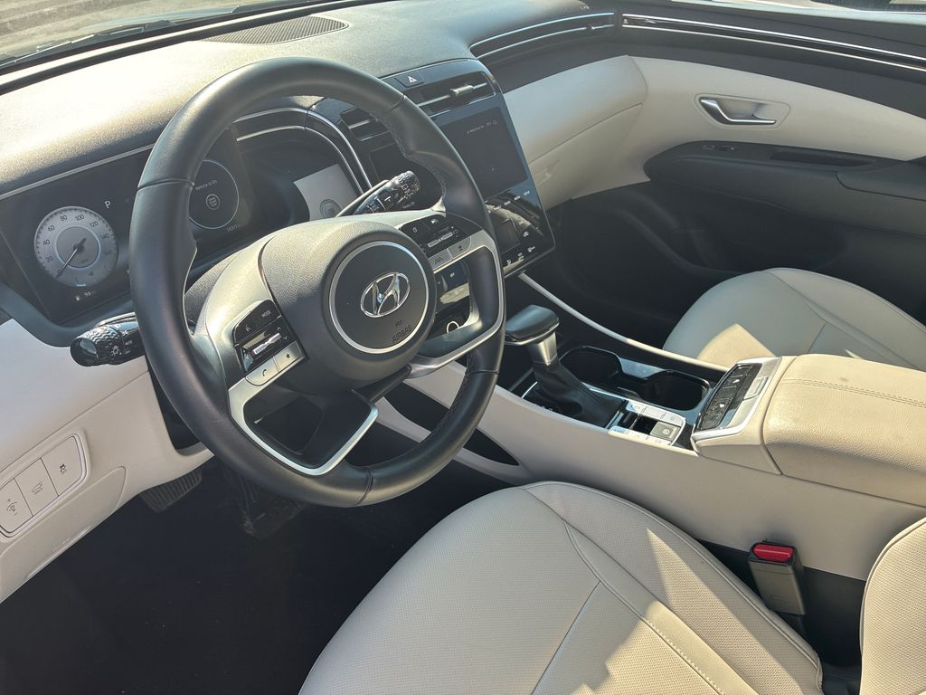 2024 Hyundai Tucson SEL Gray at Bob Ruth Ford
