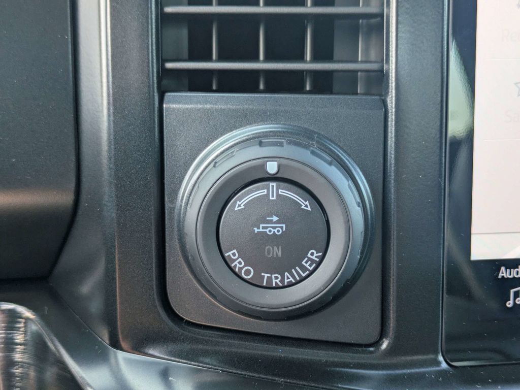 2026 Ford F-350 Super Duty LARIAT