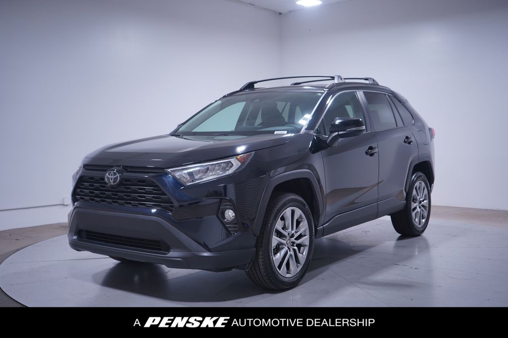 Thumbnail: 2020 Toyota RAV4 - 1
