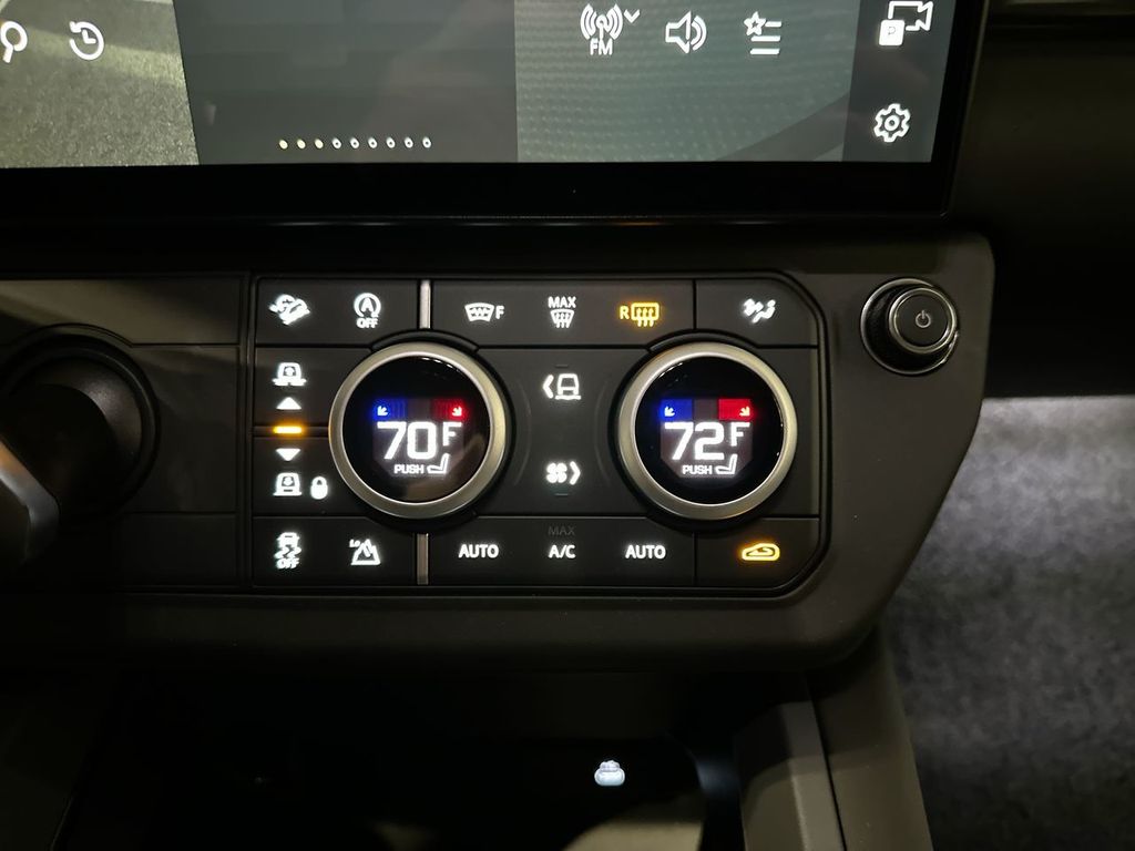 Thumbnail: 2026 Land Rover Defender - 14