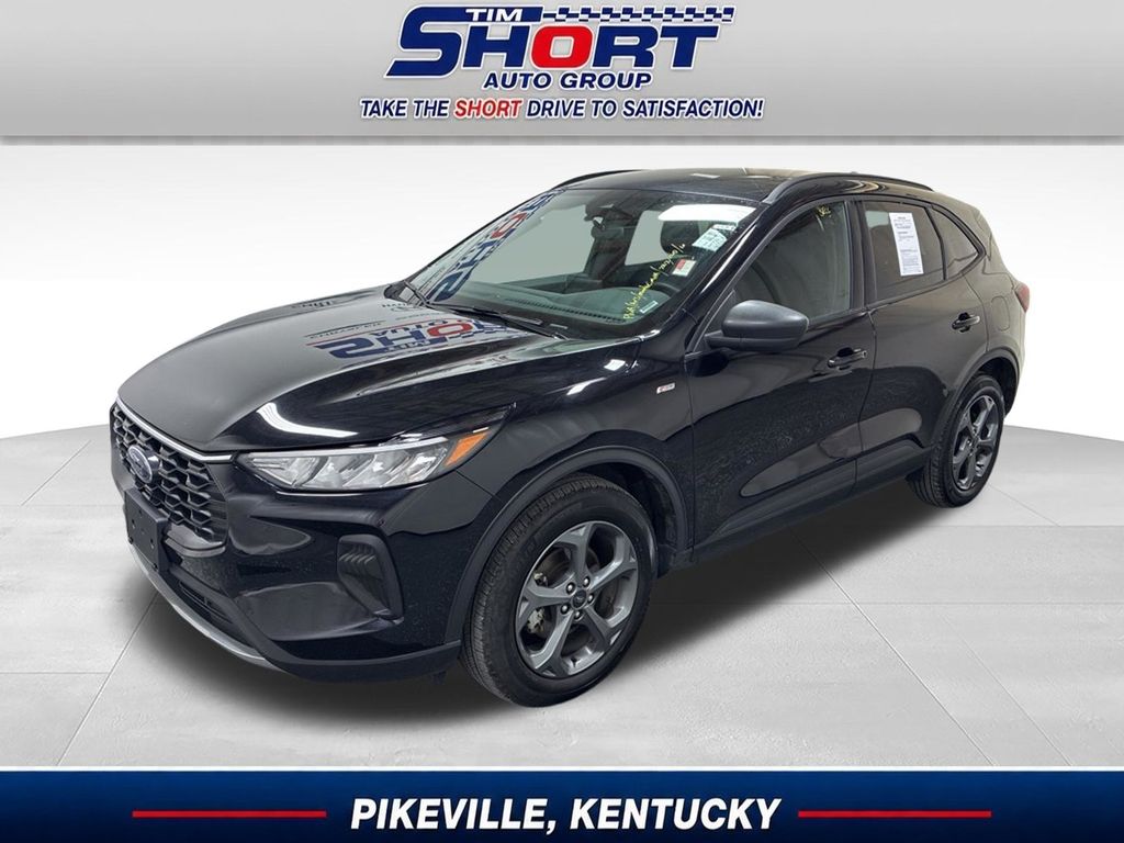 Black Metallic 2025 Ford Escape SUV / Crossover All-Wheel Drive 8-Speed Automatic
