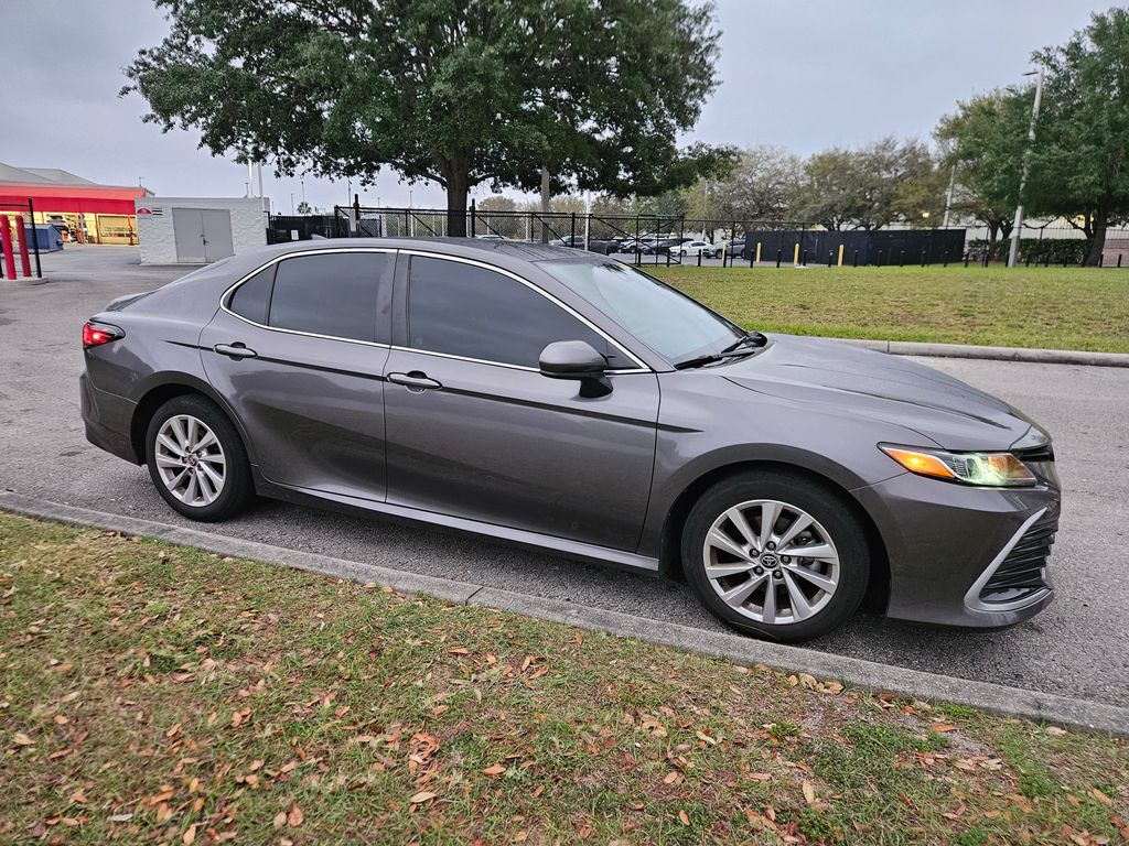 2023 Toyota Camry LE 7