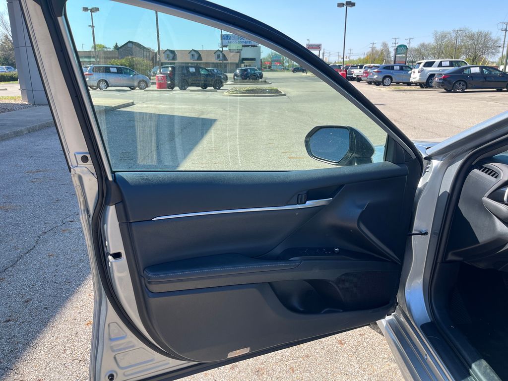 2023 Toyota Camry XSE photo