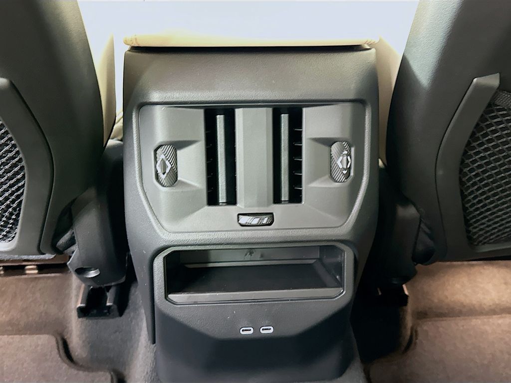 Thumbnail: 2026 BMW X3 - 18