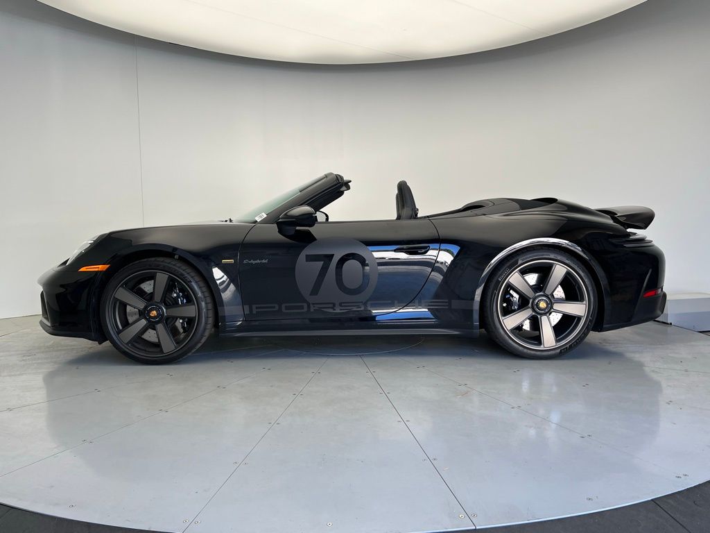 Thumbnail: 2026 Porsche 911 - 2