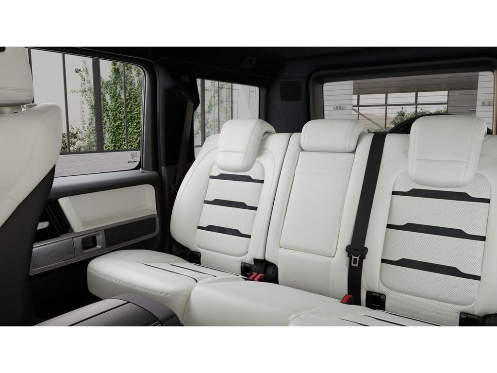 Thumbnail: 2025 Mercedes-Benz G-Class - 4