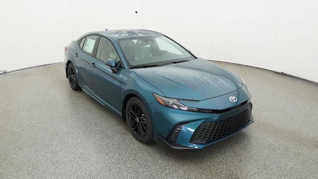 2025 Toyota Camry SE 27