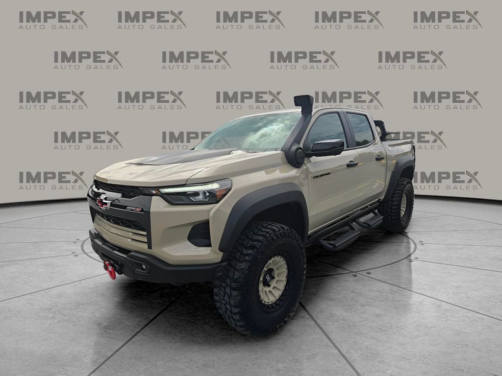 2024 Chevrolet Colorado 4WD ZR2 Crew Cab Short Box's photo
