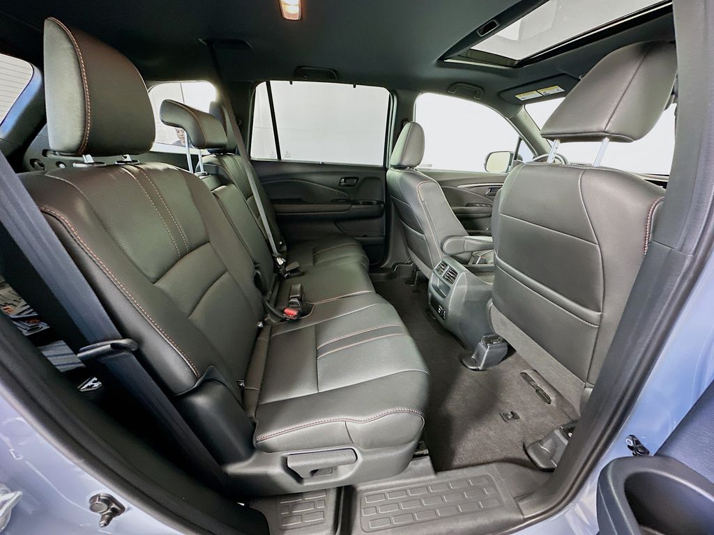 Thumbnail: 2023 Honda Passport - 27