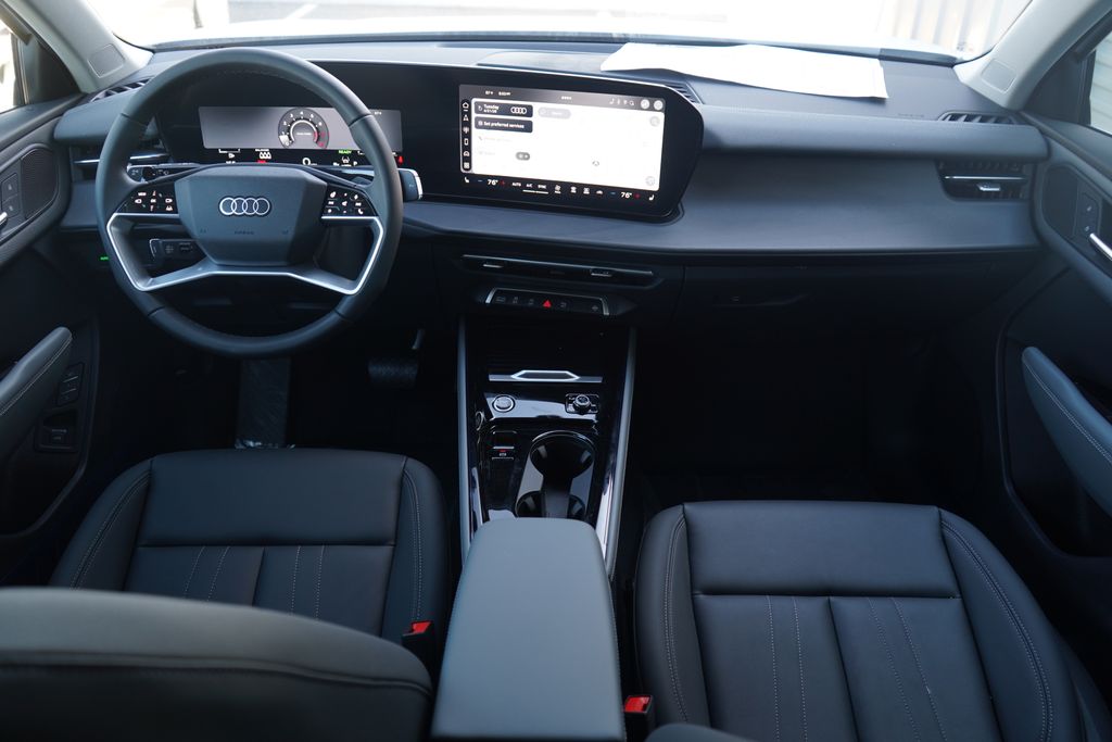 Thumbnail: 2026 Audi Q3 - 8