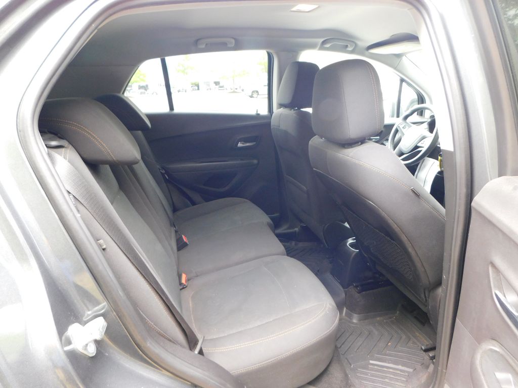 Thumbnail: 2019 Chevrolet Trax - 5