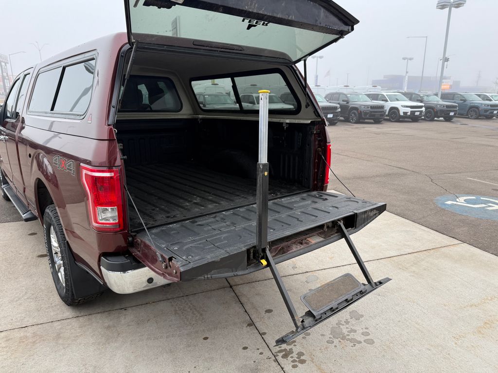 Used 2017 Brown Ford XLT image 32