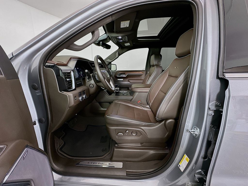 Thumbnail: 2023 GMC Sierra 1500 - 22