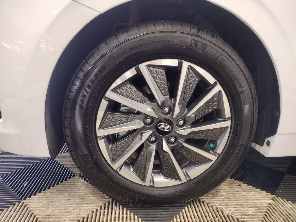 2020 Hyundai Ioniq Electric SE