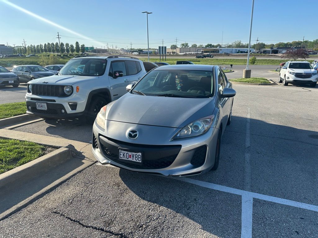 2013 Mazda MAZDA3 i SV