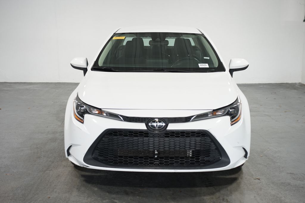 2022 Toyota Corolla LE 2