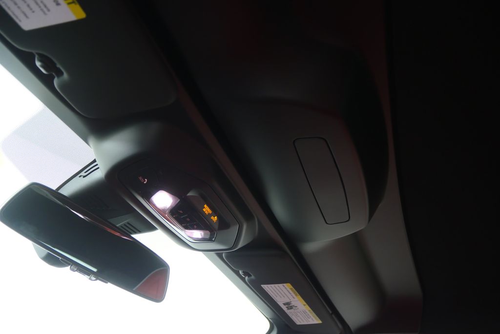 Thumbnail: 2026 BMW Z4 - 16