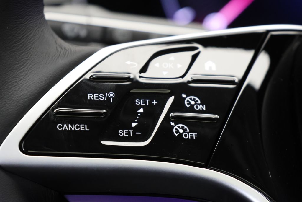 Thumbnail: 2026 Mercedes-Benz GLE - 21