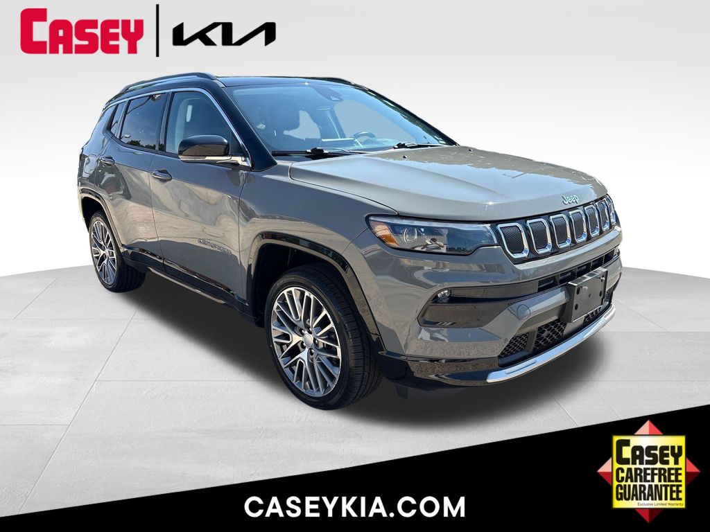 Gray Clearcoat 2022 Jeep Compass SUV / Crossover Four-Wheel Drive 9-Speed Automatic