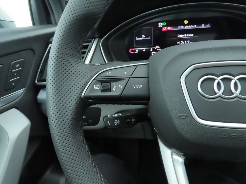 Thumbnail: 2025 Audi Q5 - 12