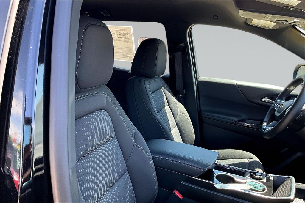 Used 2026 Chevrolet Equinox SUV