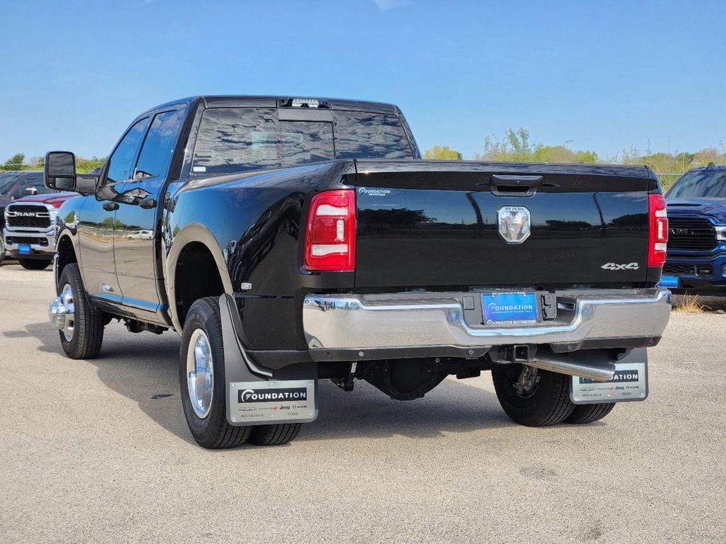 2024 Ram 3500 Tradesman 3