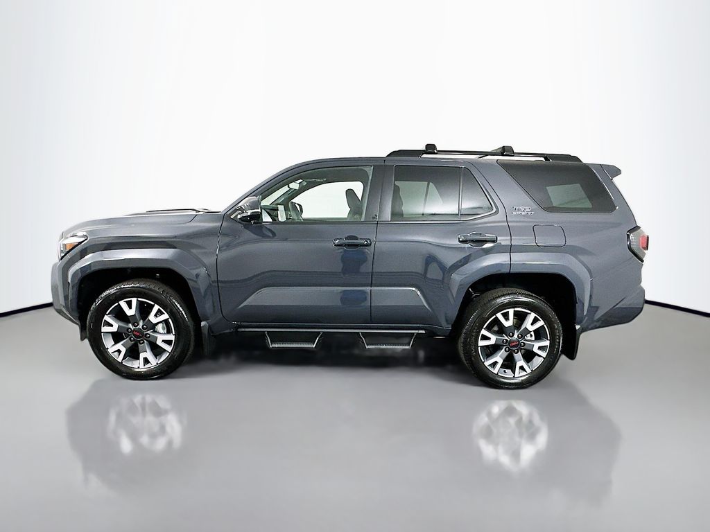 Thumbnail: 2025 Toyota 4Runner - 8