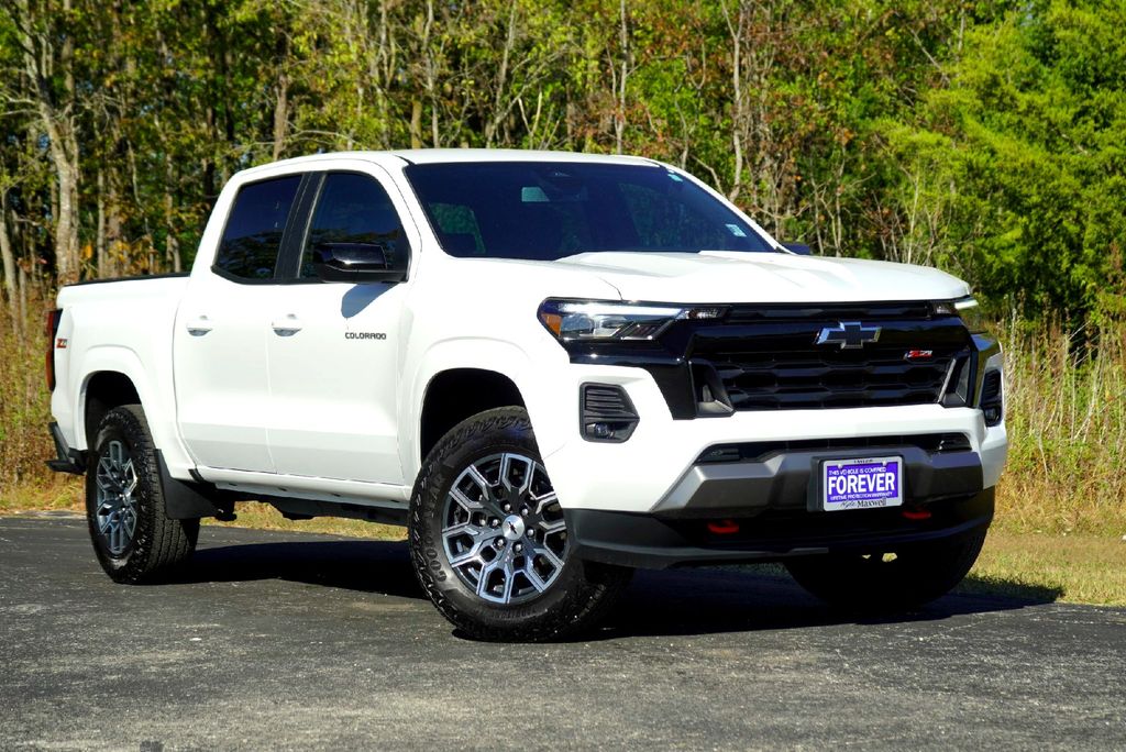 Used Car 2024 Chevrolet Colorado  Z71 For Sale Under $50,000 In Taylor, Texas