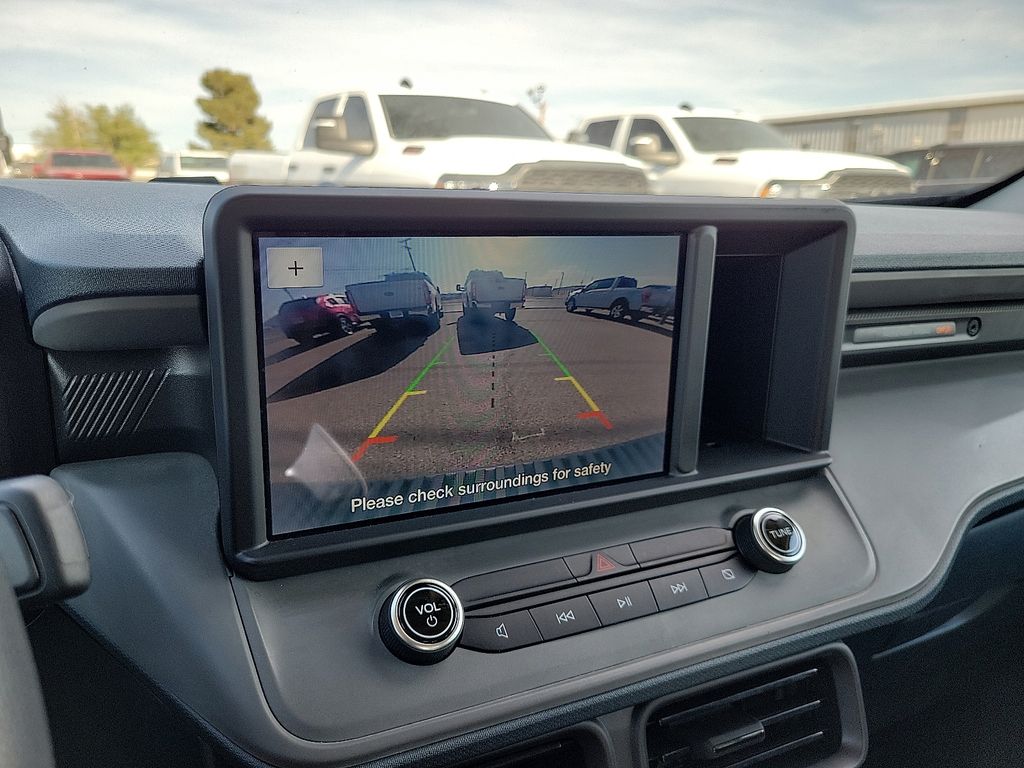 Used 2022 White Ford XL image 22