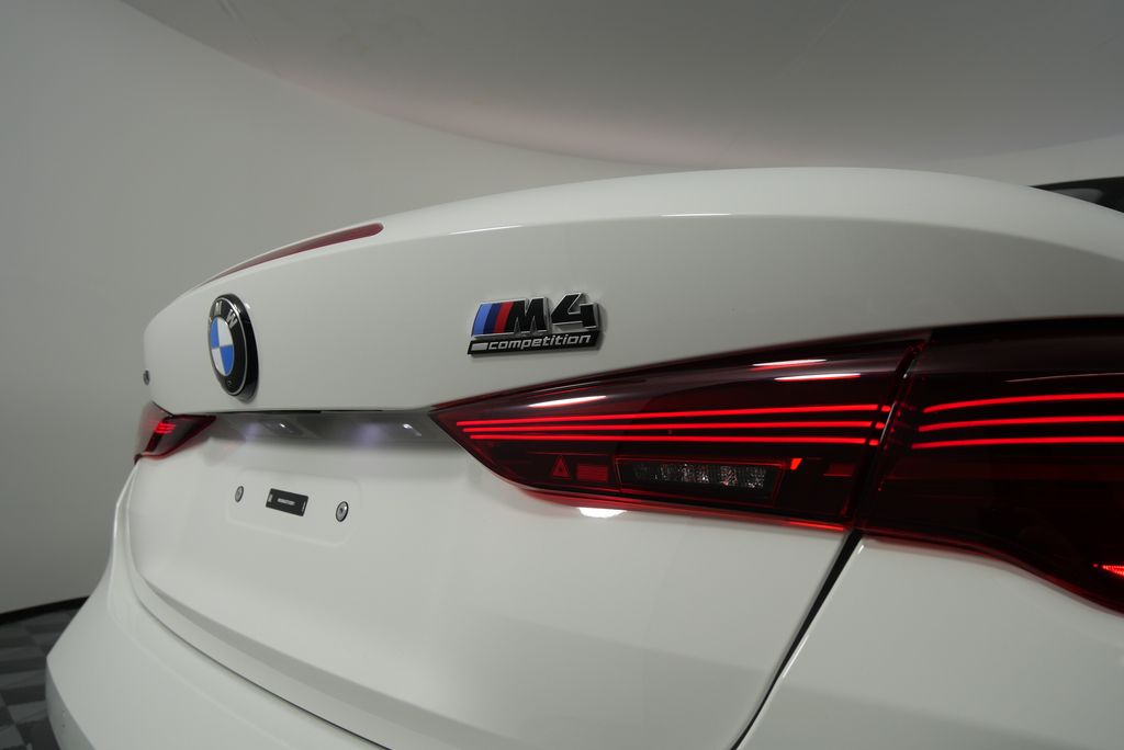 Thumbnail: 2026 BMW M4 - 5