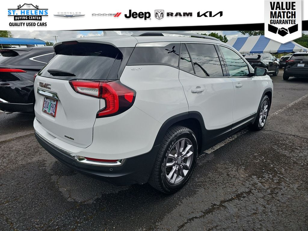 View vehicle photo 7
