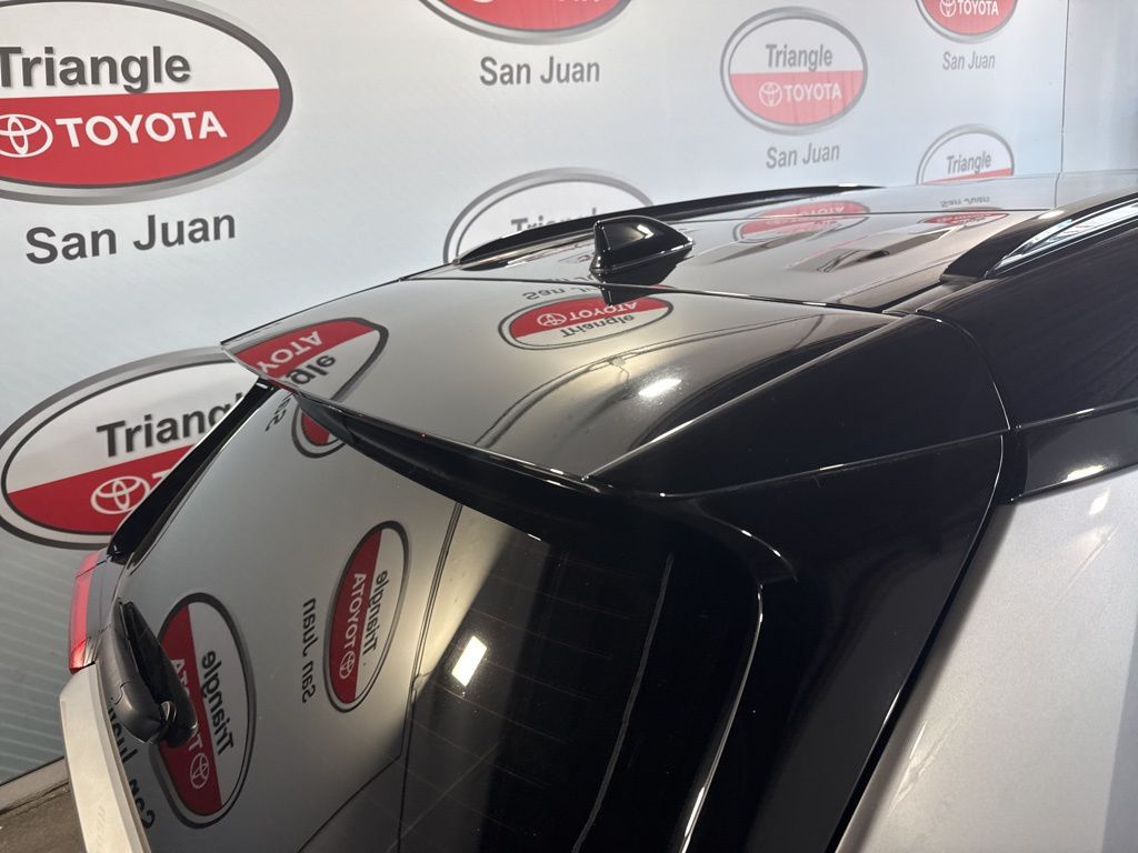 Thumbnail: 2023 Toyota RAV4 - 17