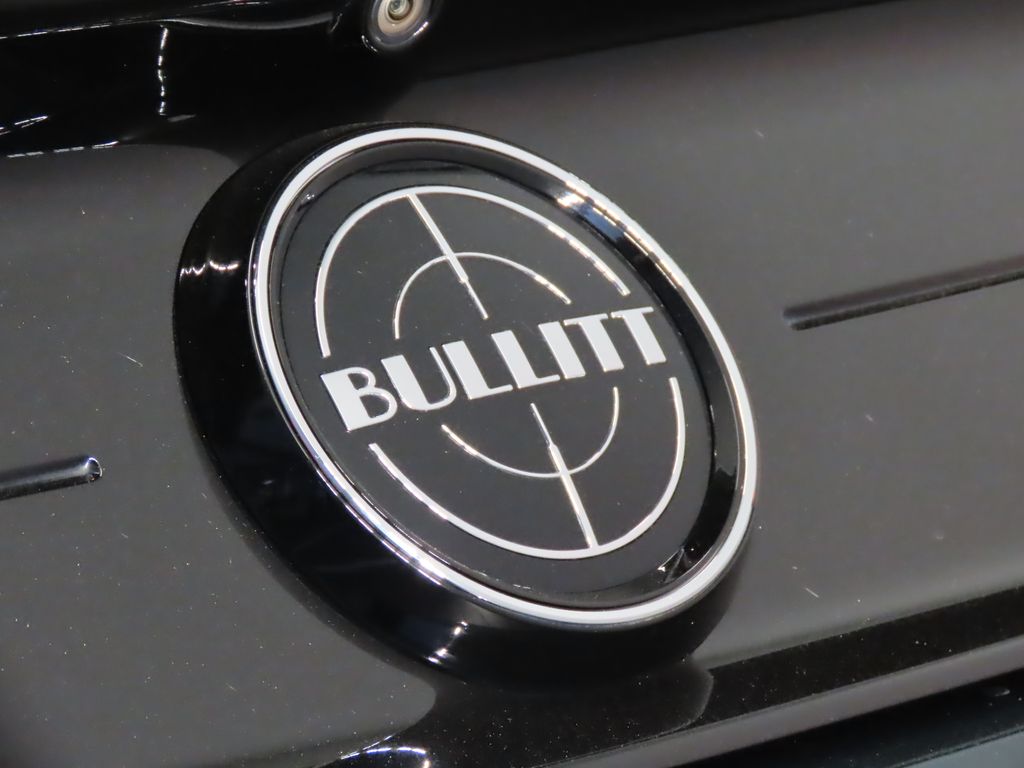 Thumbnail: 2019 Ford Mustang - 12
