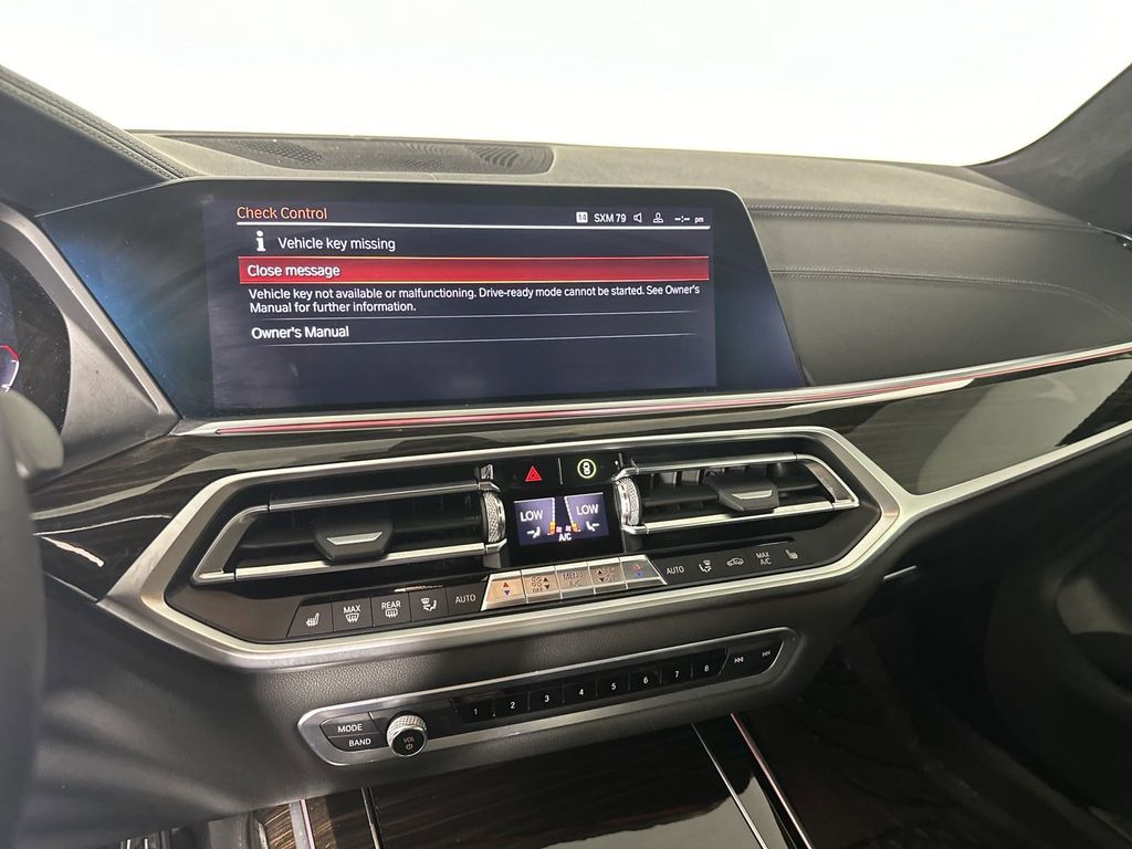 2019 BMW X7 xDrive40i 25