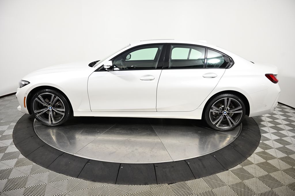 2023 BMW 3 Series 330i xDrive 2