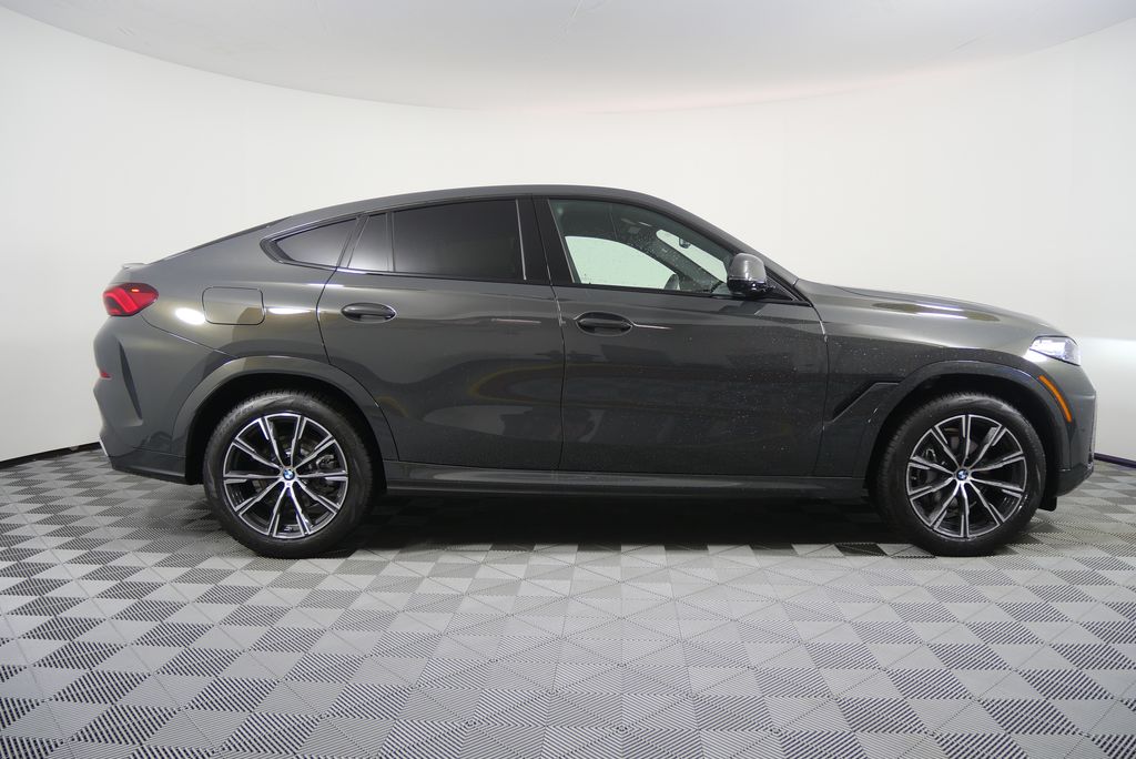 Thumbnail: 2026 BMW X6 - 2