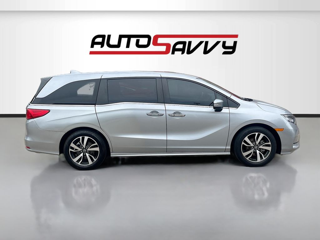 Used 2023 Silver Honda Touring image 8