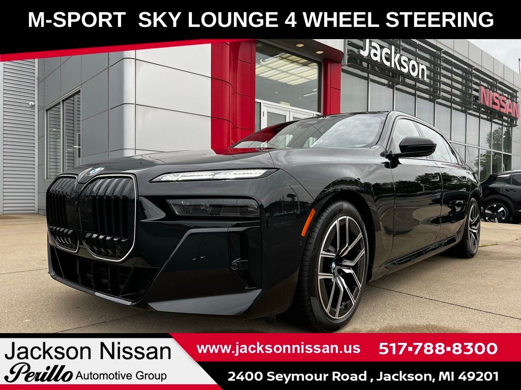 Black Sapphire Metallic 2025 BMW 7 Series Sedan All-Wheel Drive 8-Speed Automatic