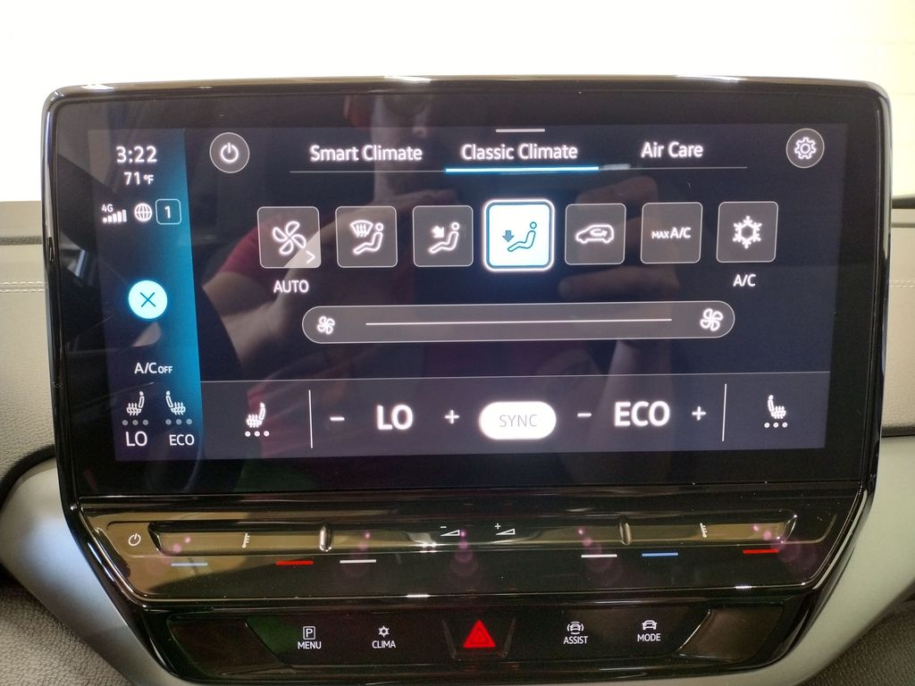 2023 Volkswagen ID.4 Pro