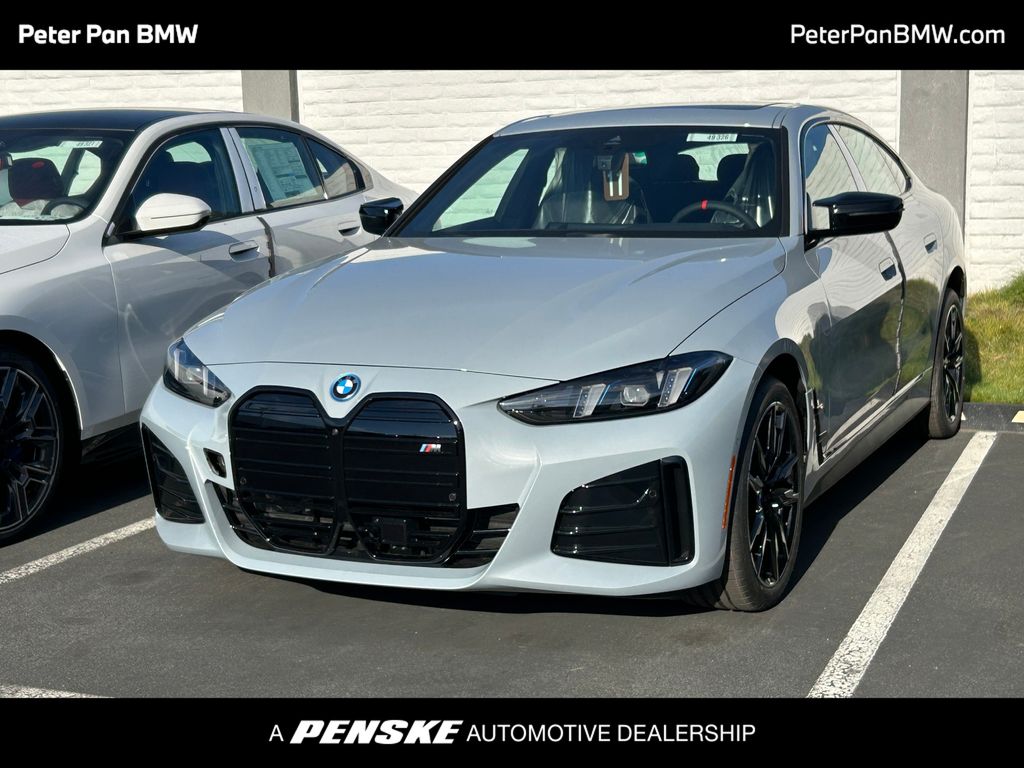 Thumbnail: 2025 BMW i4 - 1