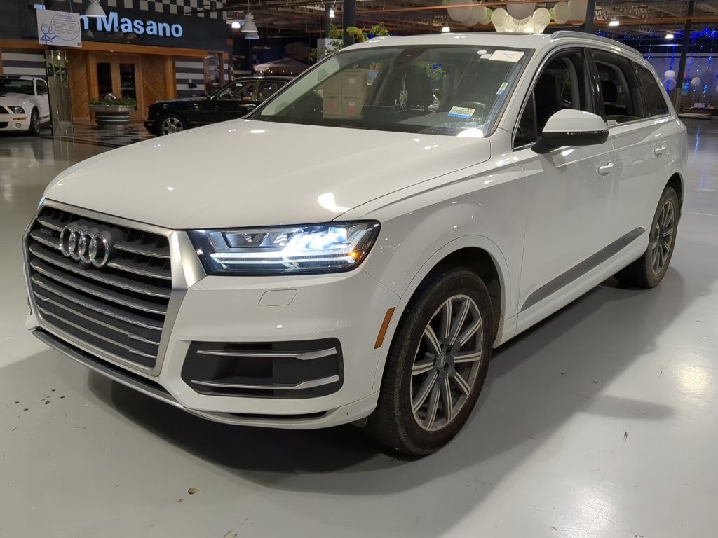 2019 Audi Q7 45 TFSI quattro Premium Plus