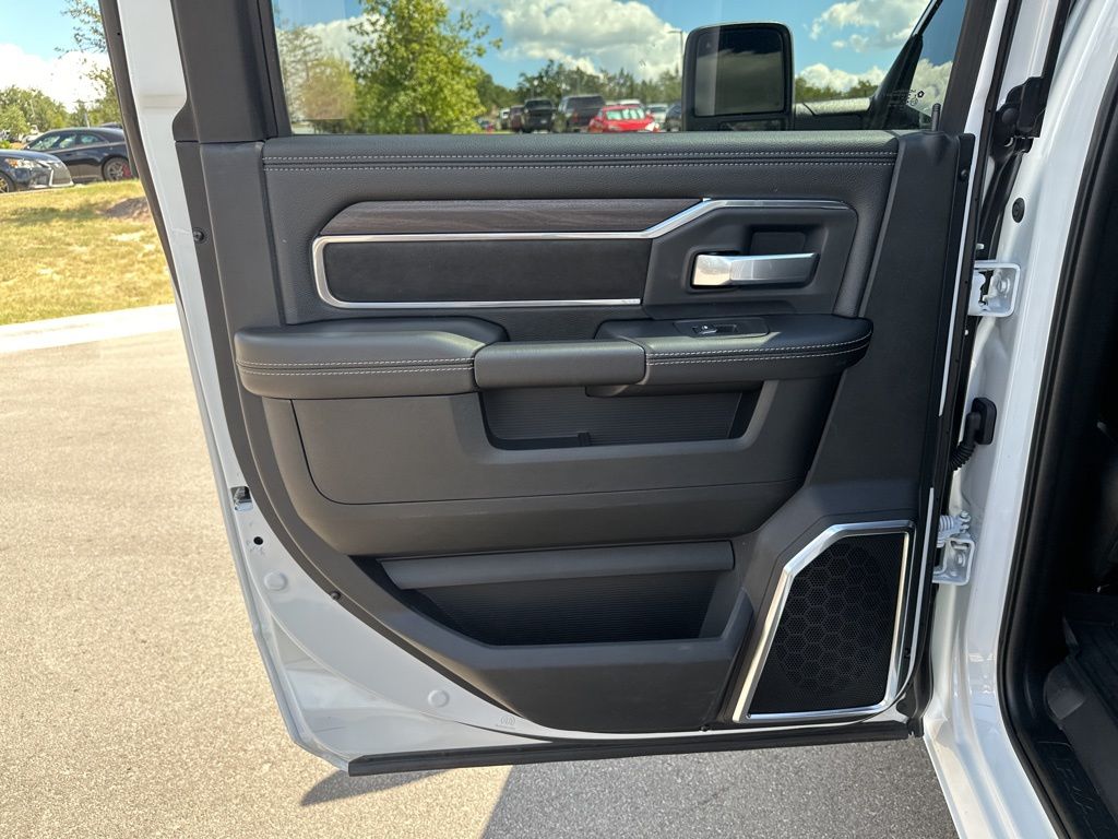 New Car 2025 Ram 2500  Laramie For Sale Under $80,000 In Austin, Texas