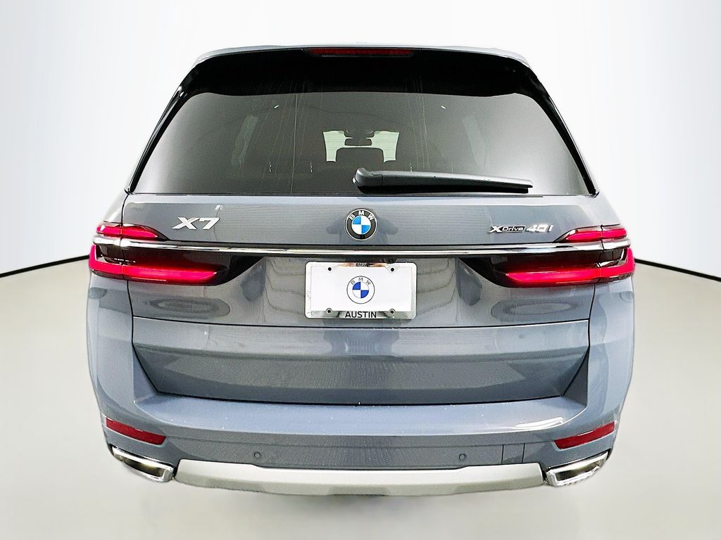 Thumbnail: 2026 BMW X7 - 6