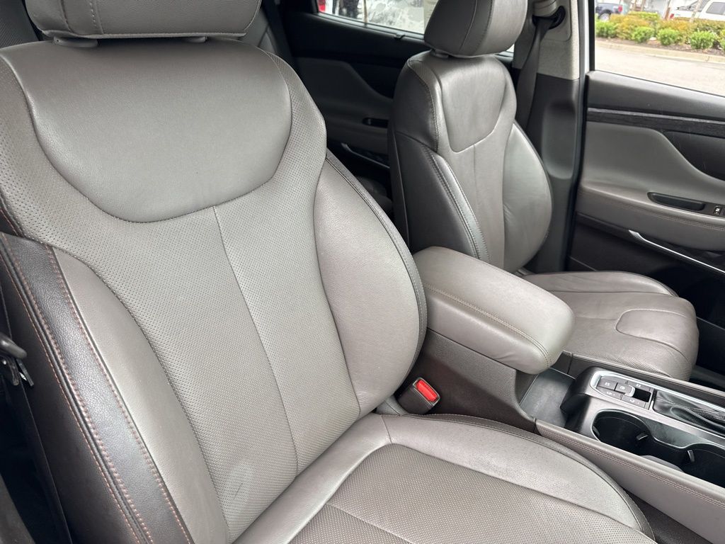 2020 Hyundai Santa Fe SEL 2.0T
