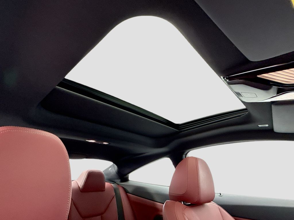 Thumbnail: 2026 BMW 4 Series - 17