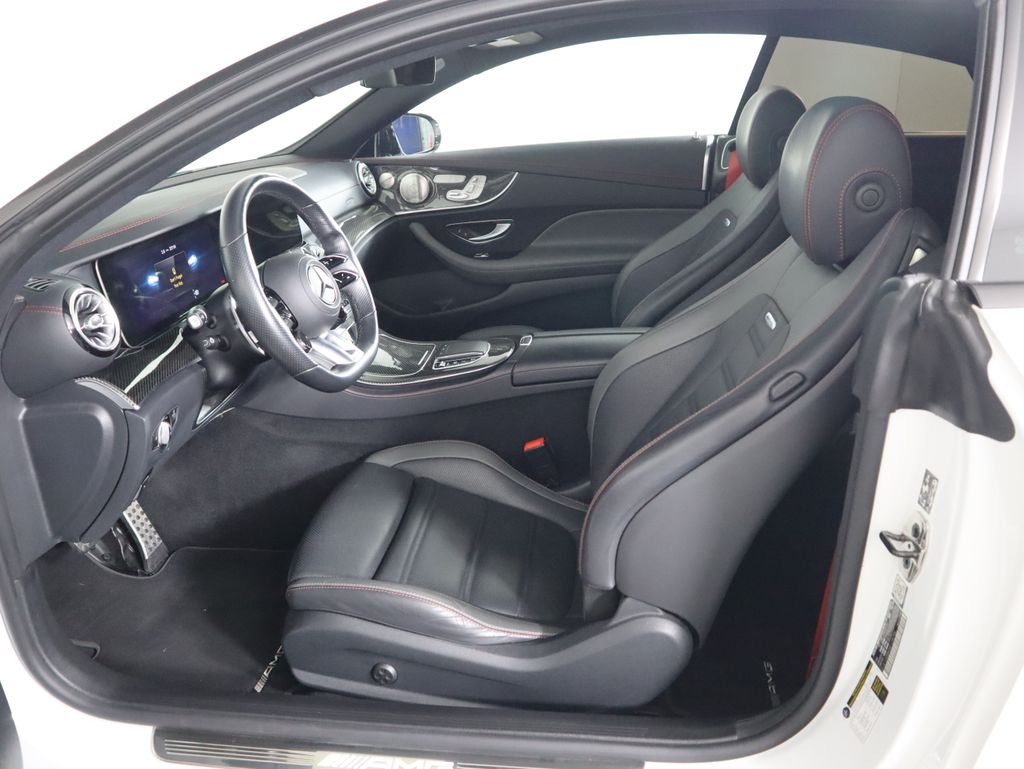 Thumbnail: 2022 Mercedes-Benz E-Class - 20