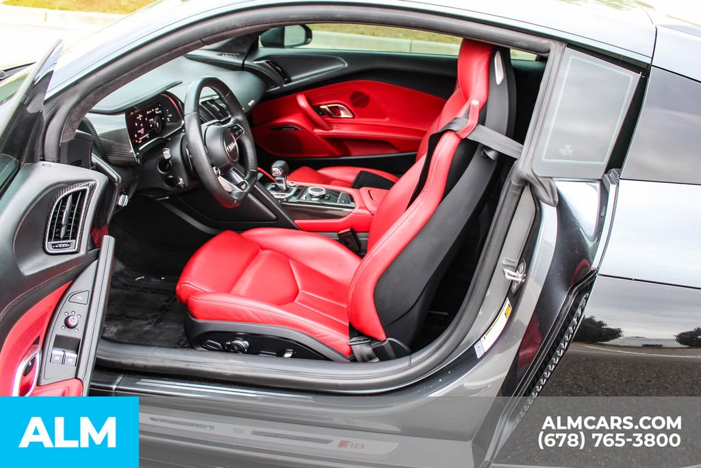 Used 2020 Gray Audi 5.2 image 17