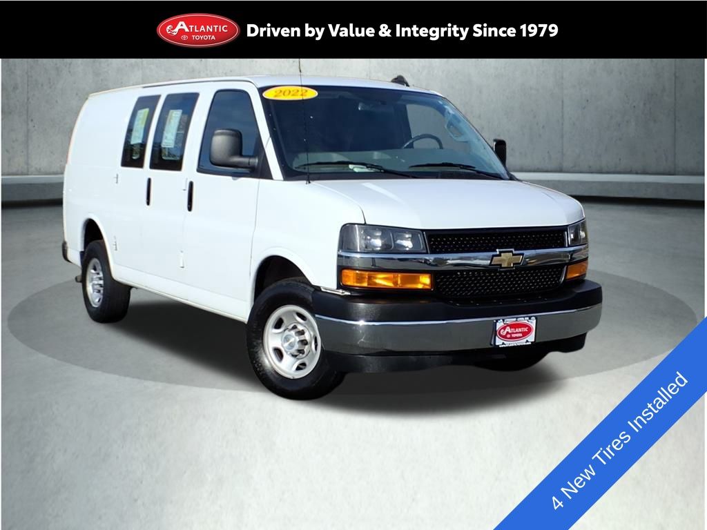 2022 Chevrolet Express Cargo Work Van's photo