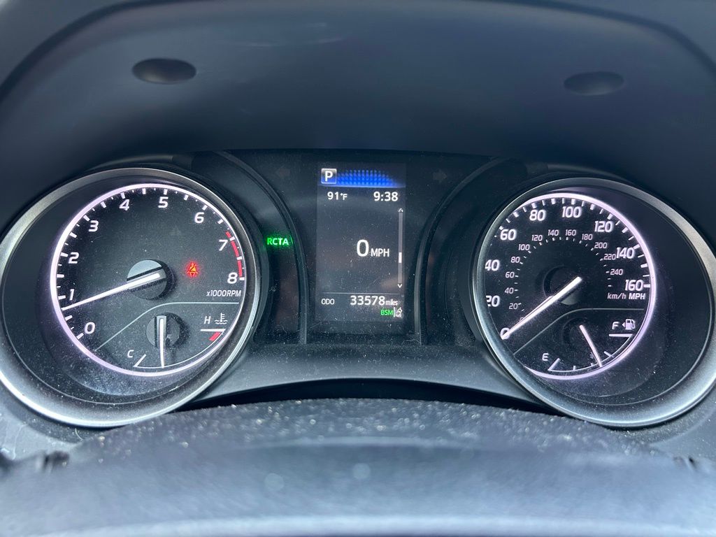 2024 Toyota Camry SE 23