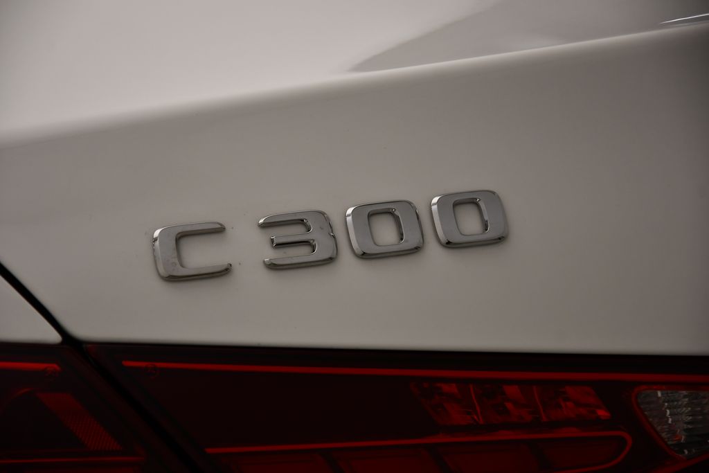 2025 Mercedes-Benz C-Class C 300 9